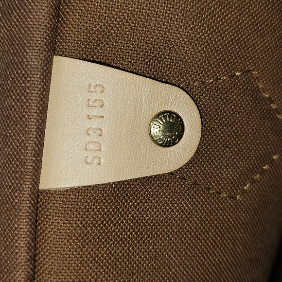 Louis Vuitton Speedy 35 Signature Monogram - Picture 7 of 13